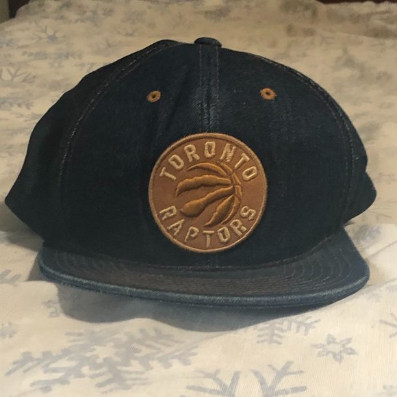 Hat - Picture 1 of 3